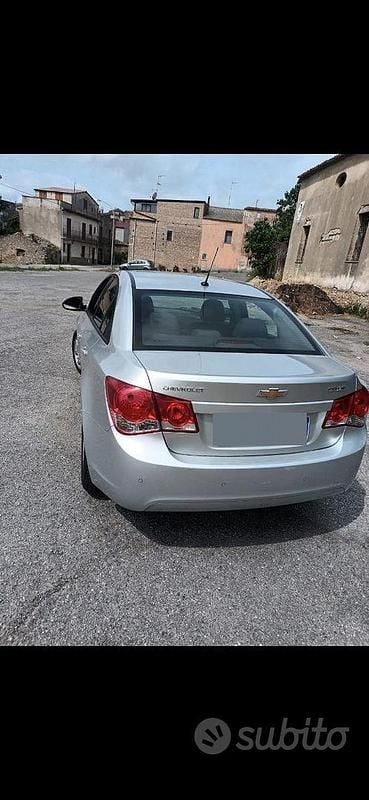 Usata Chevrolet Cruze 163 CV (119 kW) 2013 Grigio Berlina
