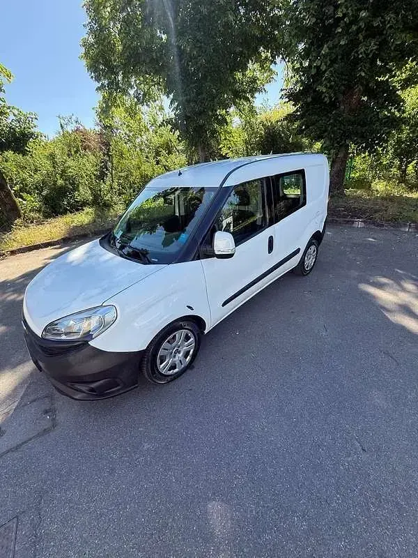 Usata Fiat Doblò Active 105 CV (77 kW) 2015 Monovolume