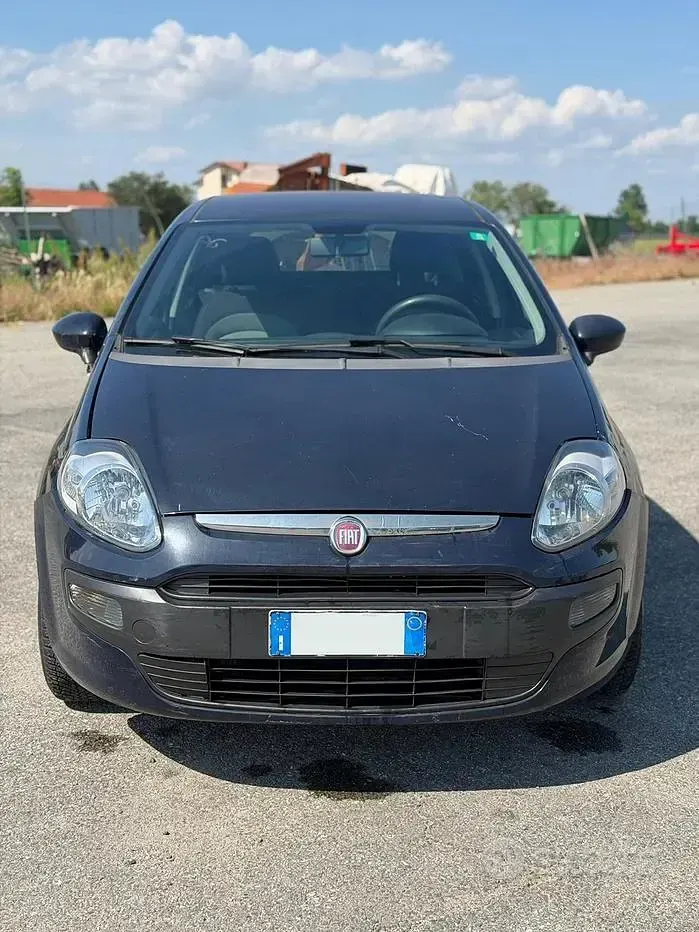 Usata Fiat Punto Evo Dynamic 65 CV (47 kW) 2009 Nero Utilitaria