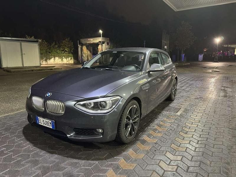 Usata BMW 118 Coupé 143 CV (105 kW) 2012 Grigio Coupé