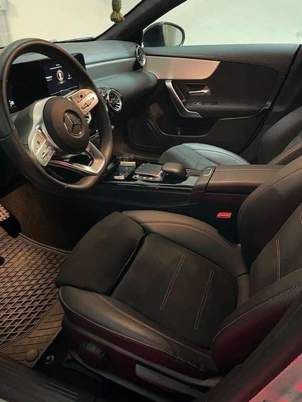Usata Mercedes CLA180 Premium 116 CV (85 kW) 2022 Argento Berlina