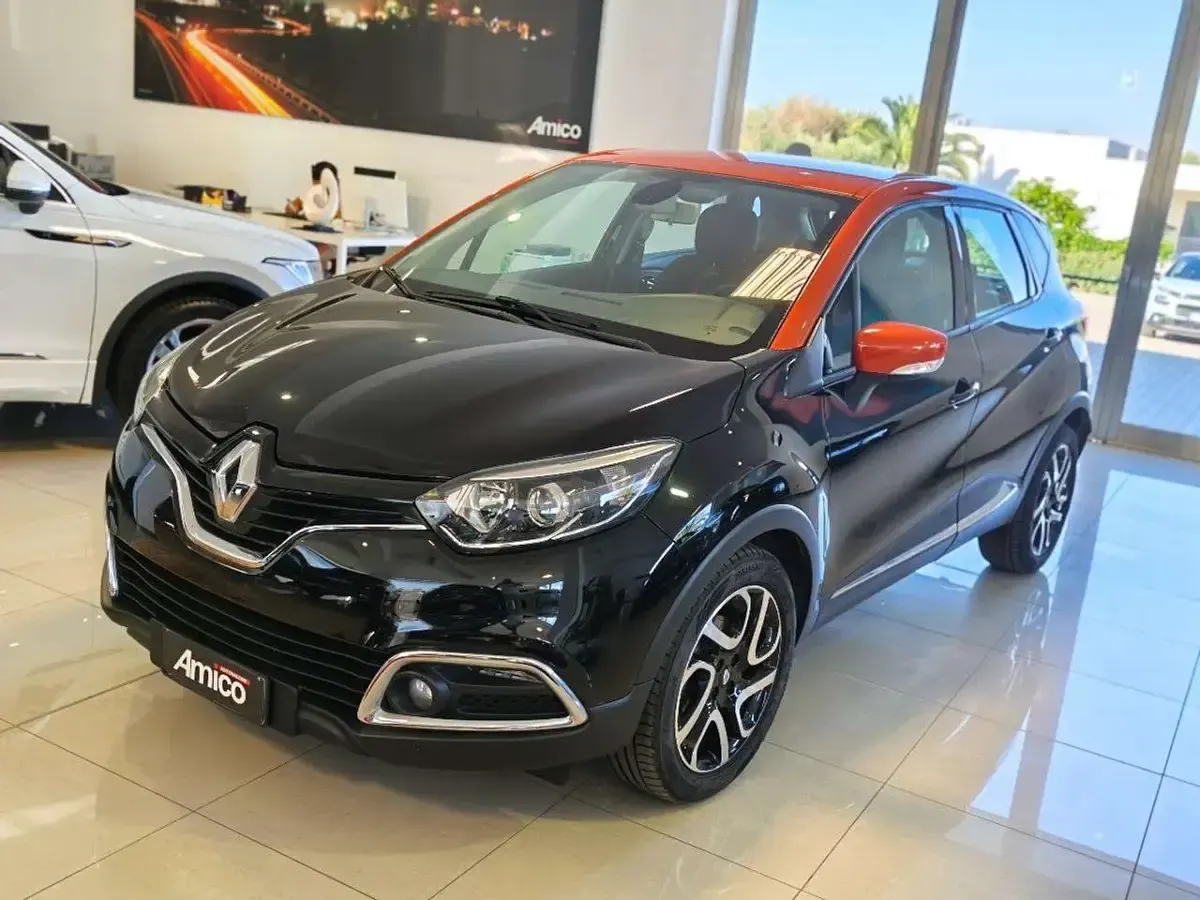 Usata Renault Captur 90 CV (66 kW) 2014 Nero SUV