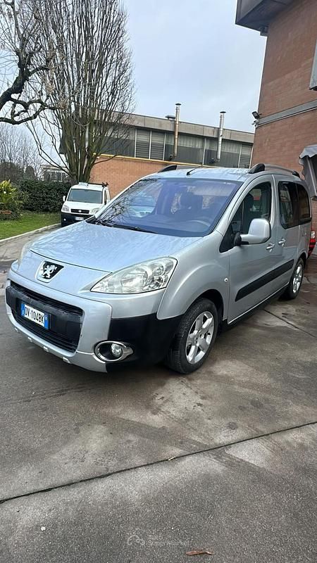 Usata Peugeot Partner 90 CV (66 kW) 2009 Monovolume