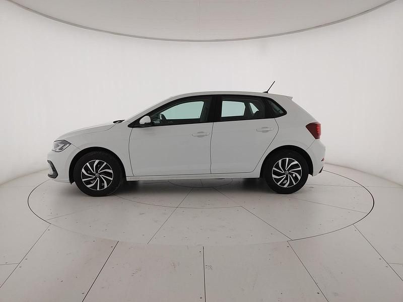 Usata VW Polo Life 80 CV (58 kW) 2023 Pure white Utilitaria