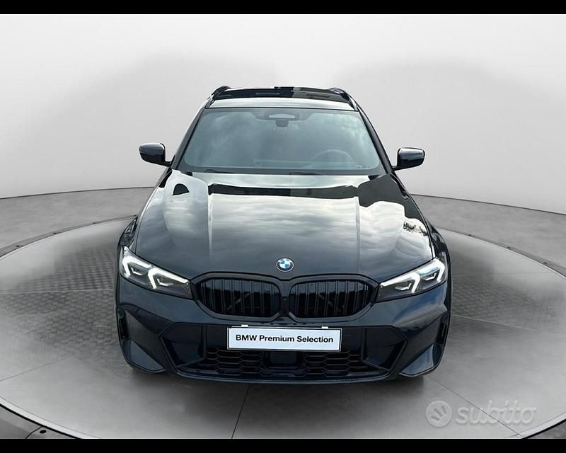 Usata BMW 320e M Sport 190 CV (139 kW) 2025 Nero Station wagon
