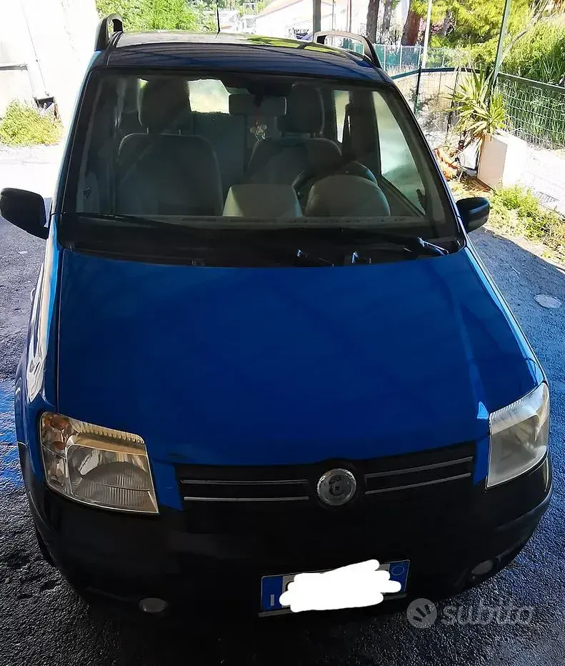Usata Fiat Panda 69 CV (50 kW) 2005 Bluazzurro Utilitaria