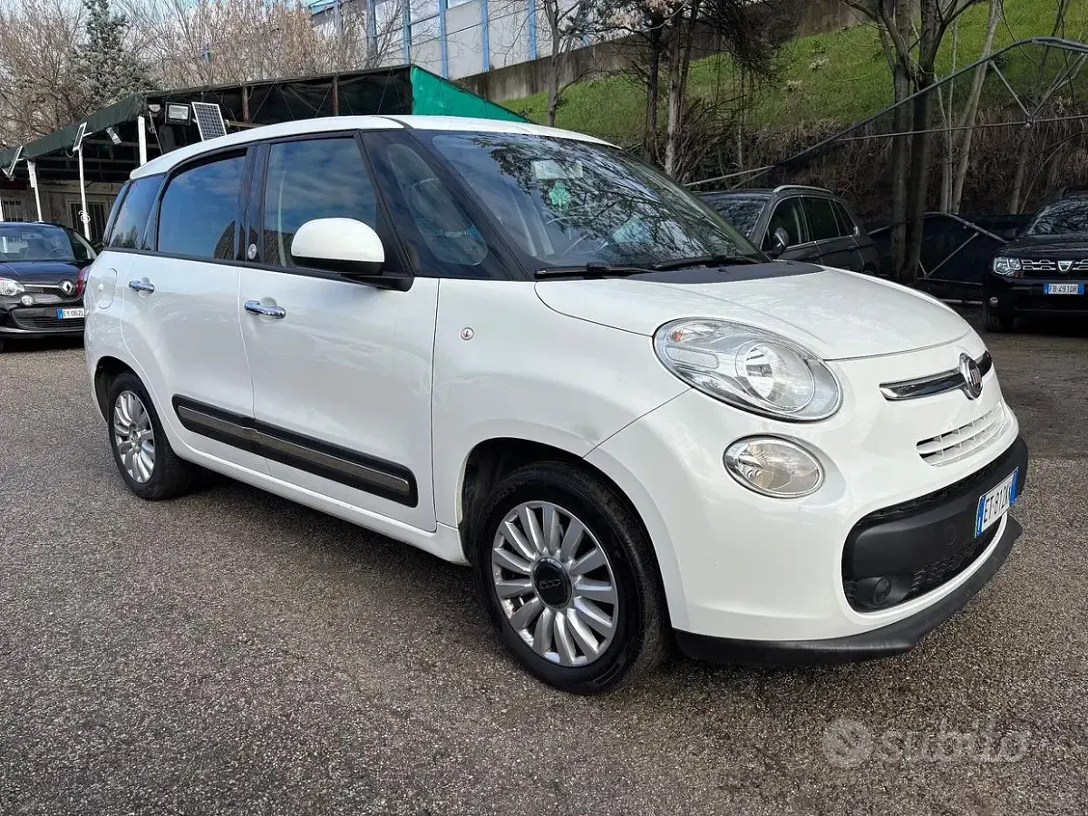 Usata Fiat 500L Pop Star 105 CV (77 kW) 2013 Bianco Monovolume
