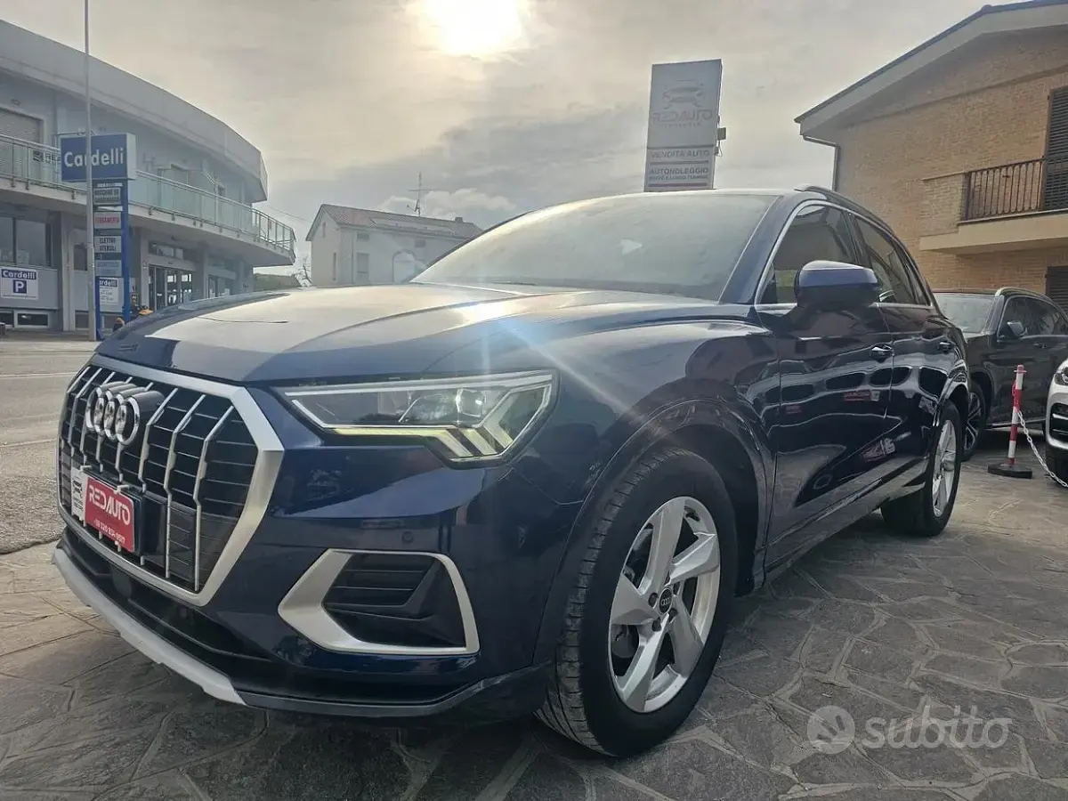 Usata Audi Q3 Advanced 150 CV (110 kW) 2022 Blu/azzurro SUV