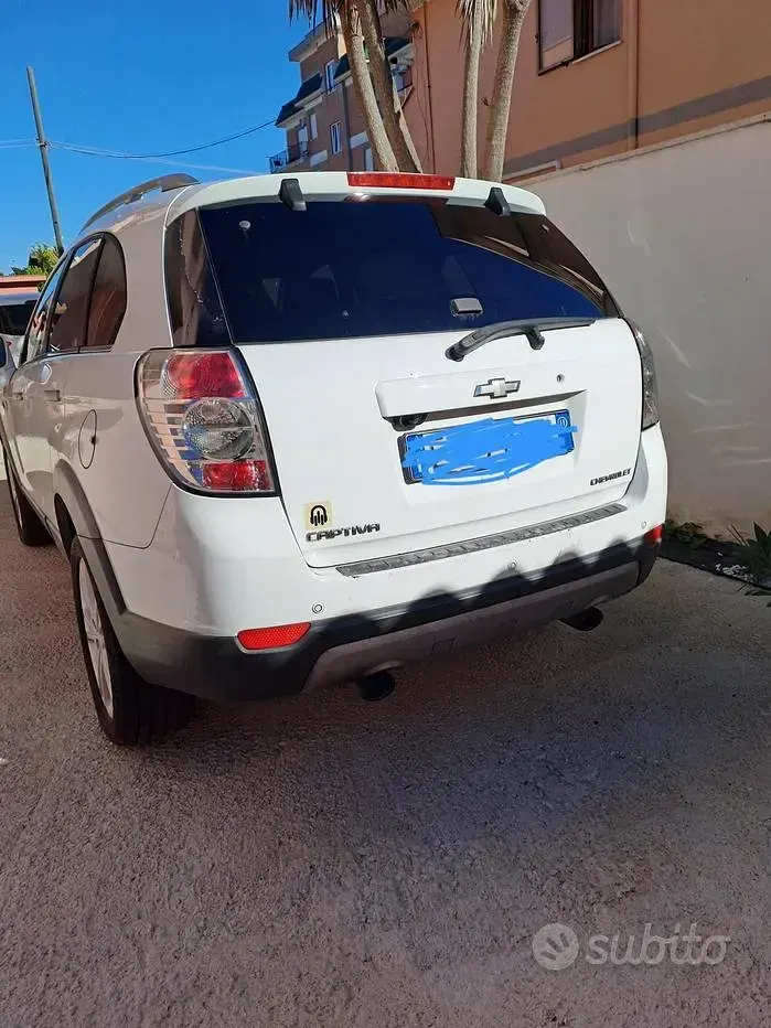 Usata Chevrolet Captiva 184 CV (135 kW) 2011 Bianco SUV