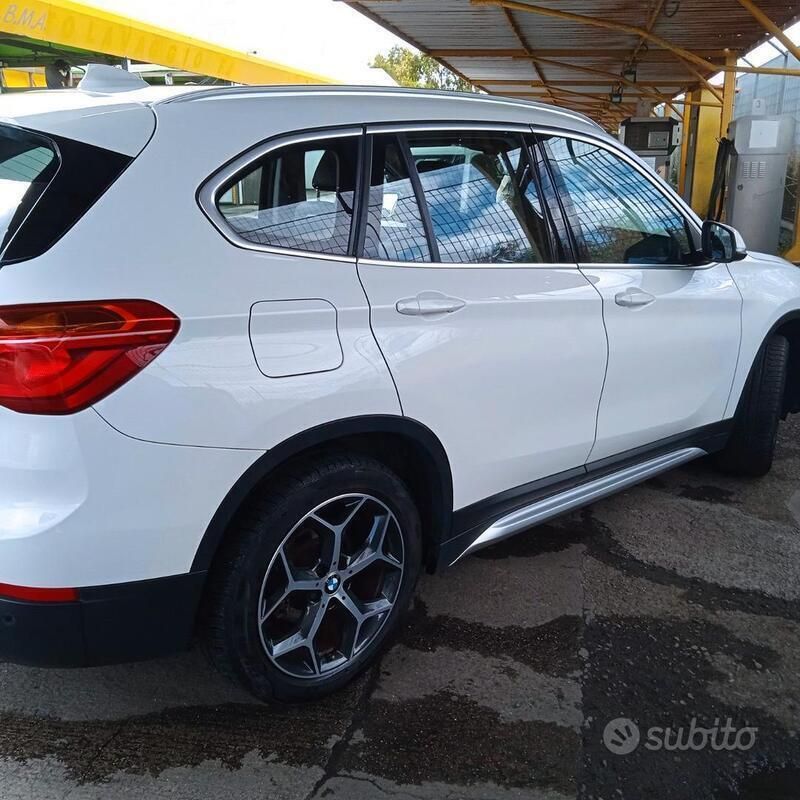 Usata BMW X1 xLine 116 CV (85 kW) 2019 Bianco SUV
