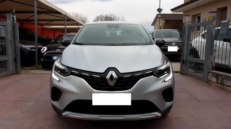 Usata Renault Captur Intens 95 CV (69 kW) 2020 Argento SUV