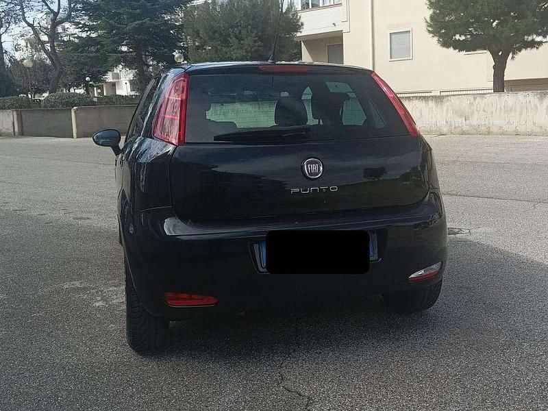 Brugt Fiat Punto Lounge 95 HK (69 kW) 2017 Sort Hatchback