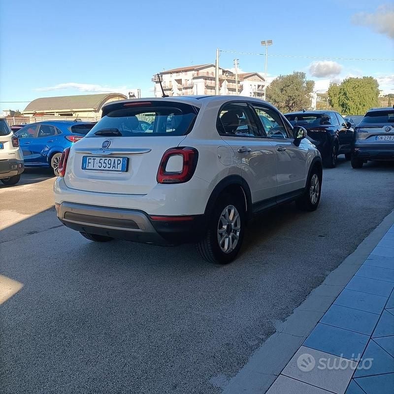 Usata Fiat 500X Business 95 CV (69 kW) 2018 Bianco SUV