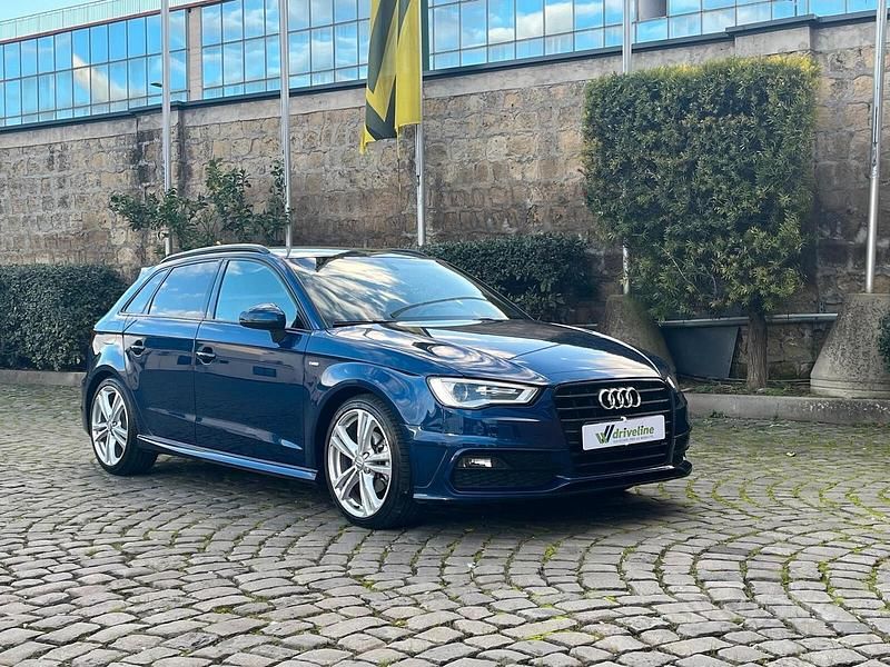 Usata Audi A3 Admired 149 CV (109 kW) 2014 Blu/azzurro Berlina