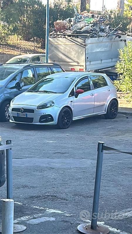 Usata Fiat Grande Punto 90 CV (66 kW) 2006 Utilitaria