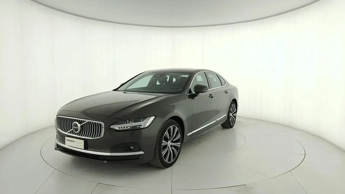 Usata Volvo S90 Plus 197 CV (144 kW) 2024 Berlina