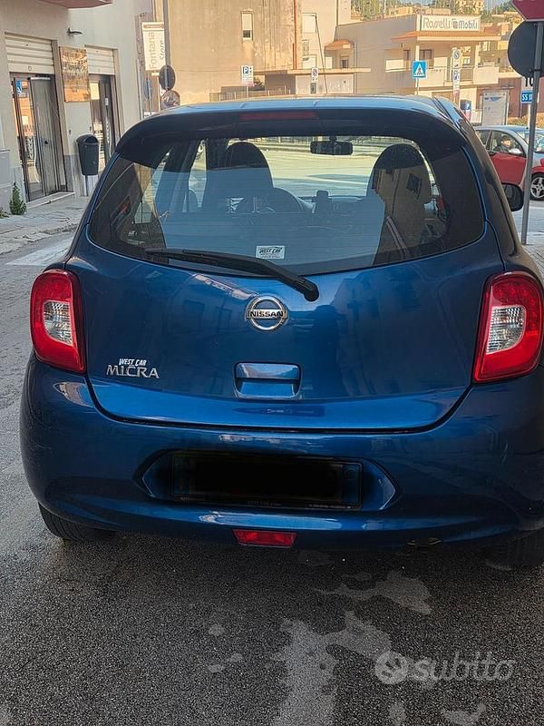 Usata Nissan Micra 2015 Blu Utilitaria