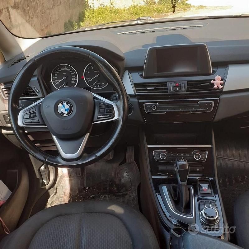 Usata BMW 216 Active Tourer Advantage 2016 Nero Monovolume