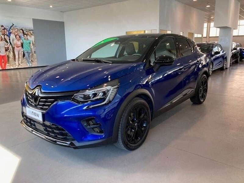 Usata Renault Captur Rive Gauche 94 CV (69 kW) 2022 Blu tetto nero SUV