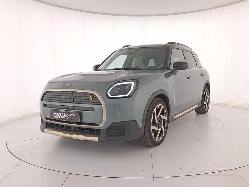 Usata 2024 Mini Countryman Favoured SUV | 38.600 € (Buon prezzo) - Immagine 1/4