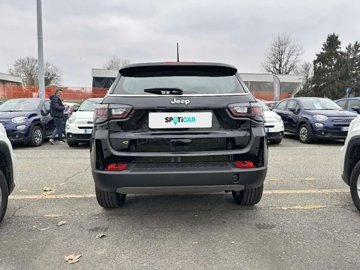Usata Jeep Compass 131 CV (96 kW) 2024 Nero SUV