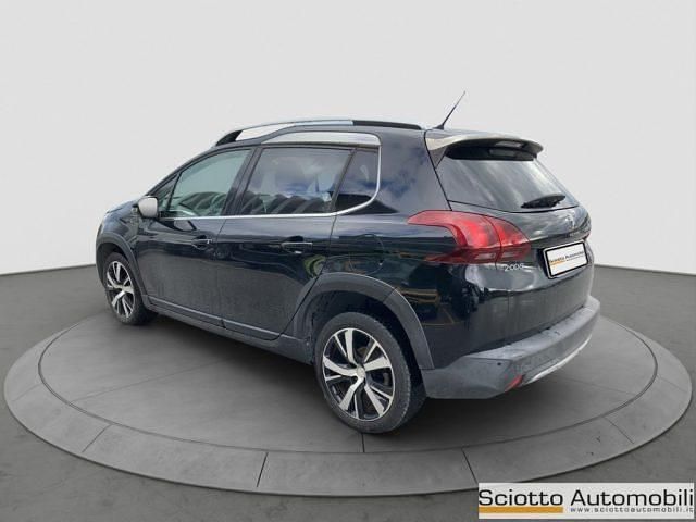 Usata Peugeot 2008 Allure 110 CV (80 kW) 2019 Nero SUV
