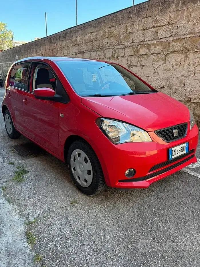 Usata Seat Mii Style 60 CV (44 kW) 2012 Rosso Utilitaria