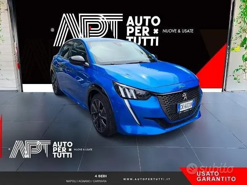 Usata Peugeot 208 GT 102 CV (75 kW) 2022 Blu Utilitaria