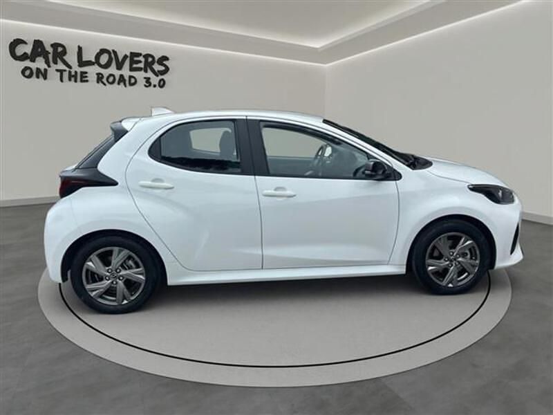 Usata Mazda 2 Exclusive-Line 116 CV (85 kW) 2024 Bianco Utilitaria