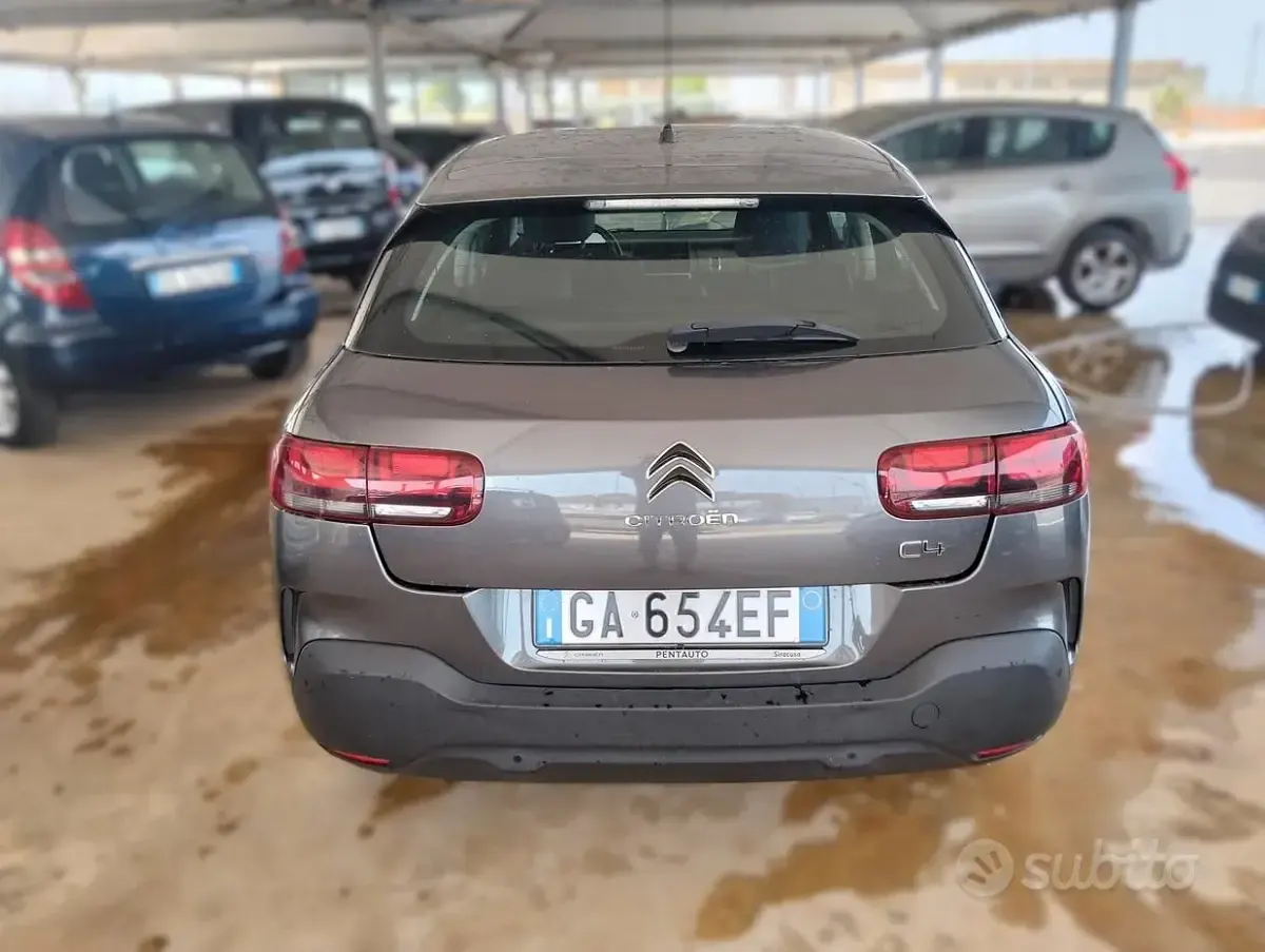 Usata Citroën C4 PureTech 110 CV (80 kW) 2020 Grigio Berlina
