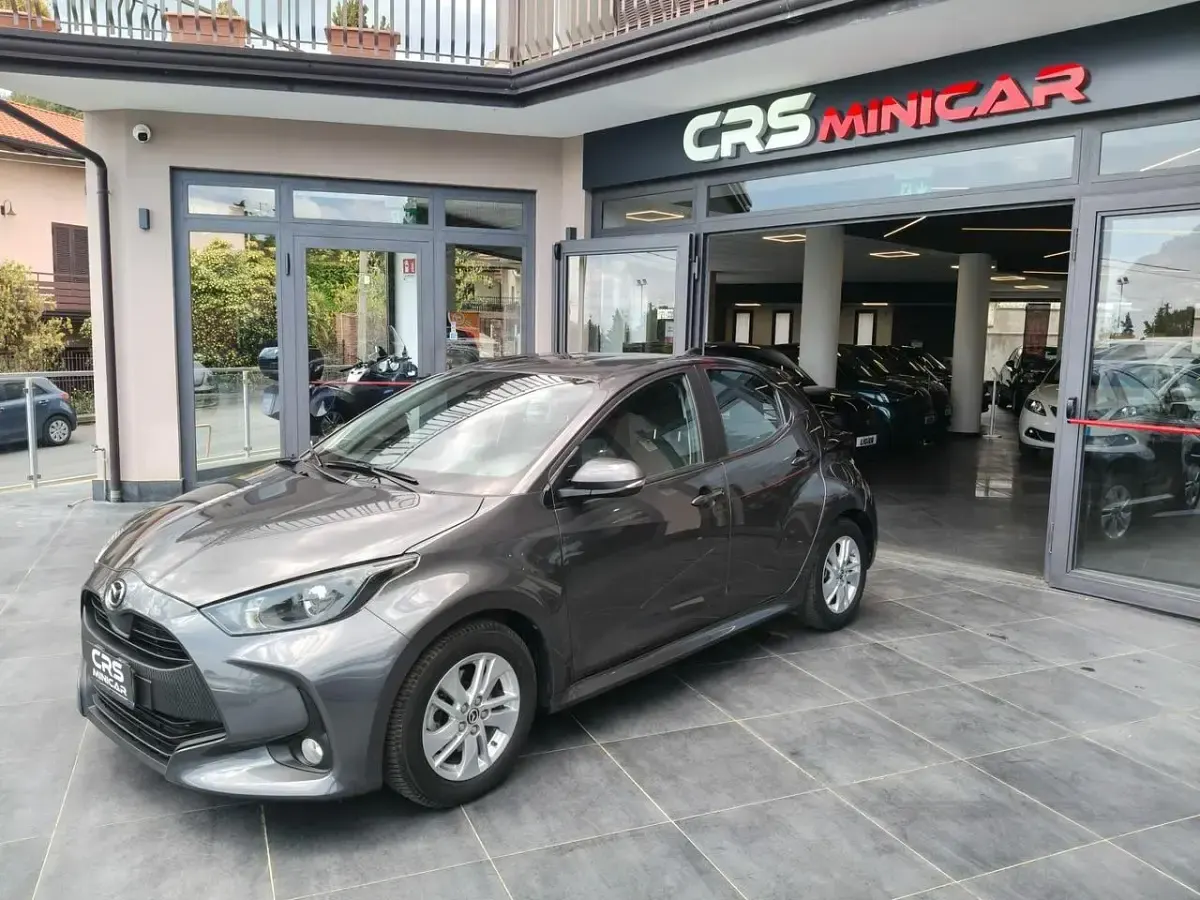 Usata Mazda 2 92 CV (67 kW) 2023 Grigio Utilitaria