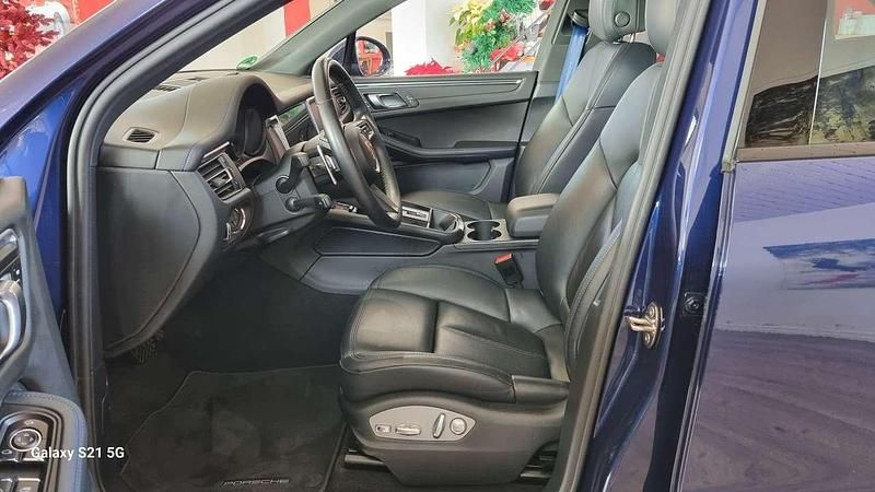 Usata Porsche Macan 265 CV (194 kW) 2023 Blu/azzurro SUV