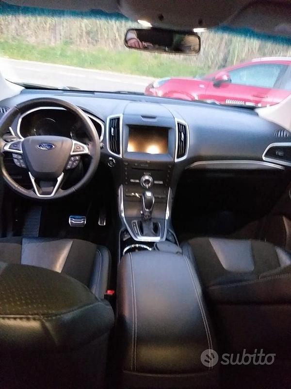 Usata Ford Edge 210 CV (154 kW) 2017 Nero SUV