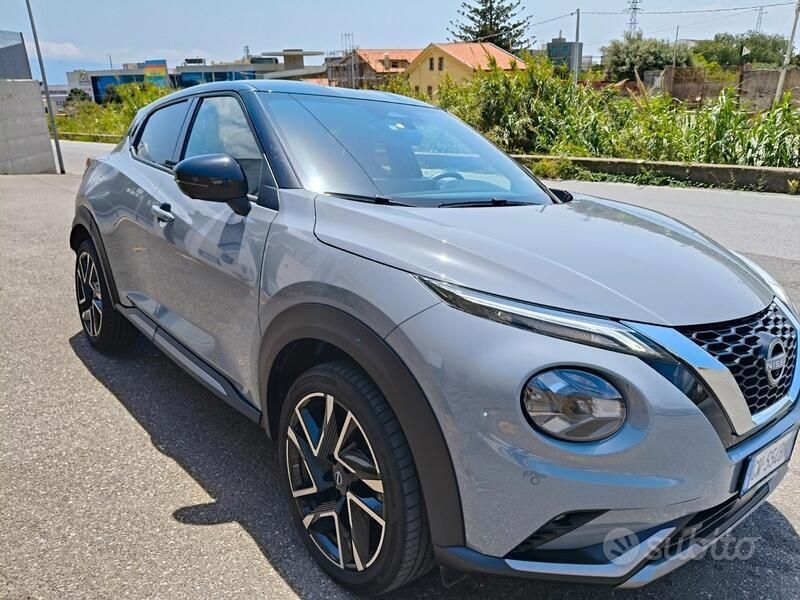 Grigio Usata 2024 Nissan Juke SUV | 25.000 € - Immagine 1/4