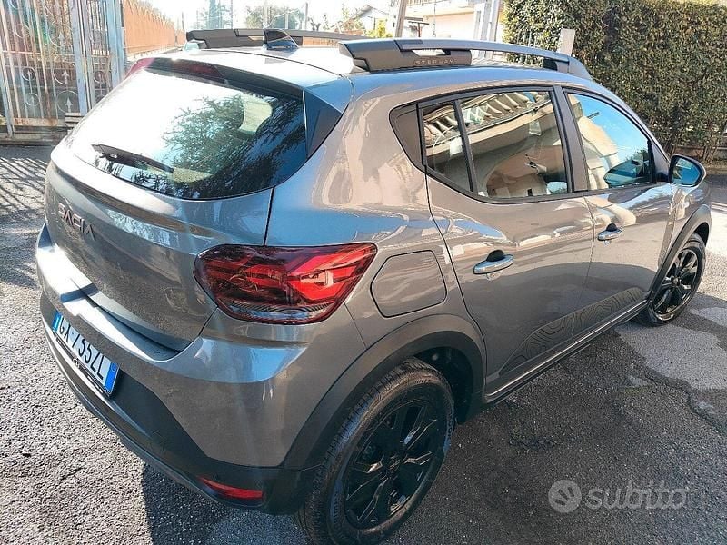 Usata Dacia Sandero Extreme 91 CV (66 kW) 2025 Grigio Berlina