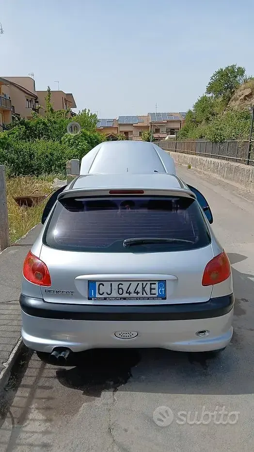 Usata Peugeot 206 68 CV (50 kW) 2003 Grigio Berlina