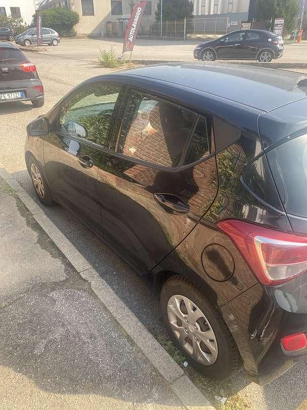Usata Hyundai i10 Comfort 67 CV (49 kW) 2014 Utilitaria