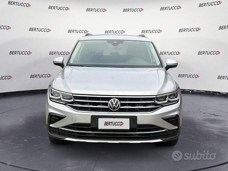 Usata VW Tiguan Elegance 150 CV (110 kW) 2021 Argento SUV