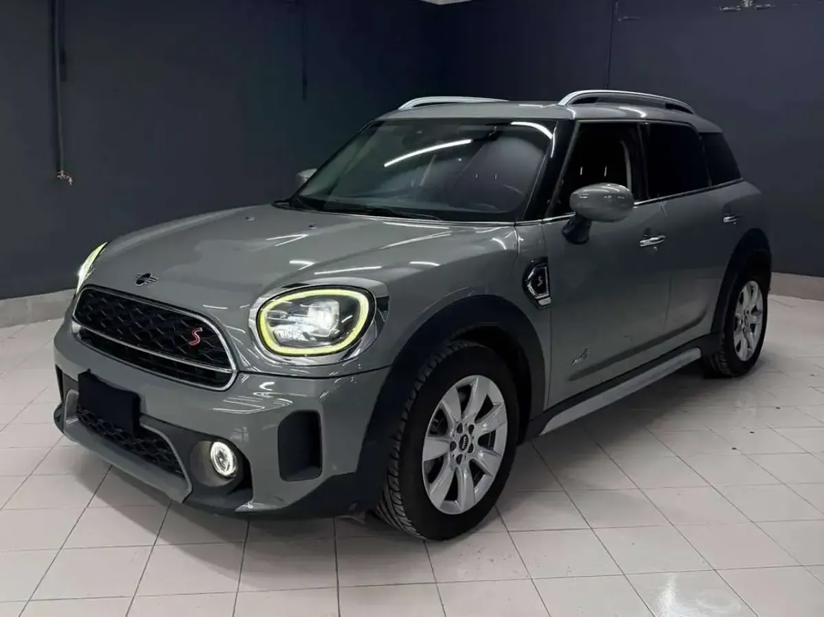 Usata Mini Cooper S Countryman 178 CV (130 kW) 2022 Grigio SUV