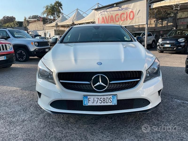 Usata Mercedes CLA200 Premium 135 CV (99 kW) 2017 Bianco Berlina