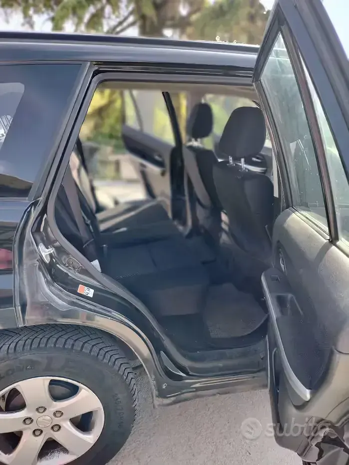 Usata Suzuki Grand Vitara 129 CV (94 kW) 2006 Nero SUV