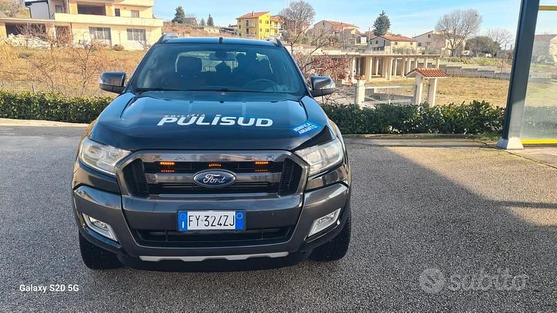Usata Ford Ranger Limited 200 CV (147 kW) 2019 Nero Pick-up