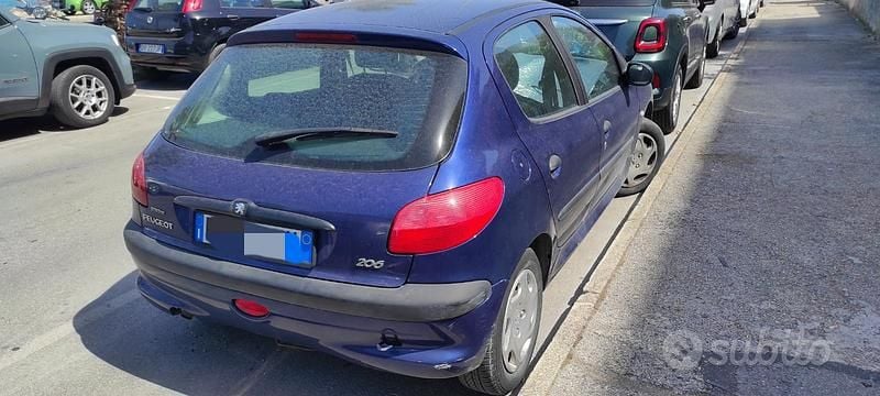 Usata Peugeot 206 2001 Blu Utilitaria