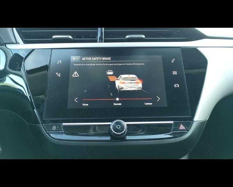 Usata Opel Corsa Edition 75 CV (55 kW) 2023 Argento Utilitaria