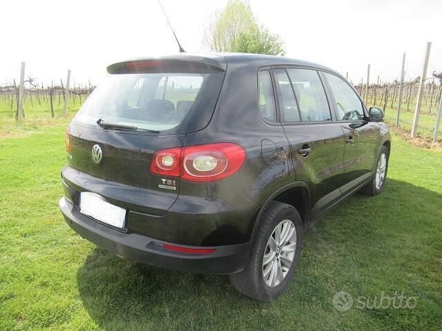 Usata VW Tiguan 150 CV (110 kW) 2011 Nero SUV