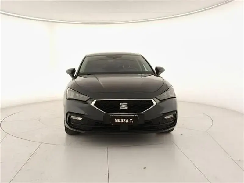 Usata Seat Leon Style 110 CV (80 kW) 2021 Grigio Berlina