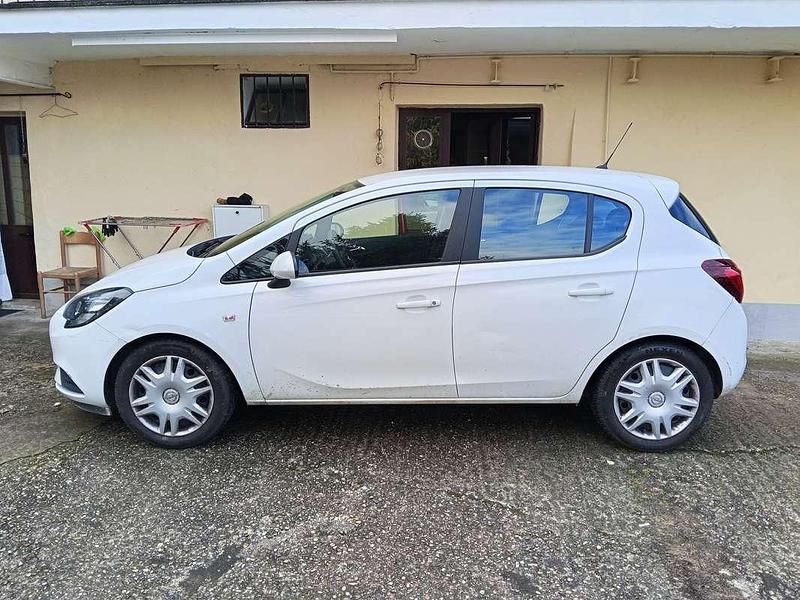 Usado Opel Corsa 71 CV (52 kW) 2019 Berlina