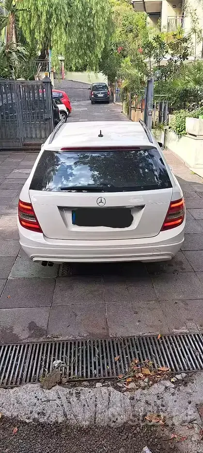 Usata Mercedes C200 136 CV (100 kW) 2012 Bianco Station wagon