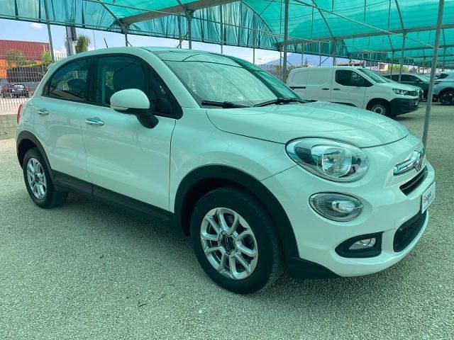 Usata Fiat 500X Business 120 CV (88 kW) 2017 Bianco SUV
