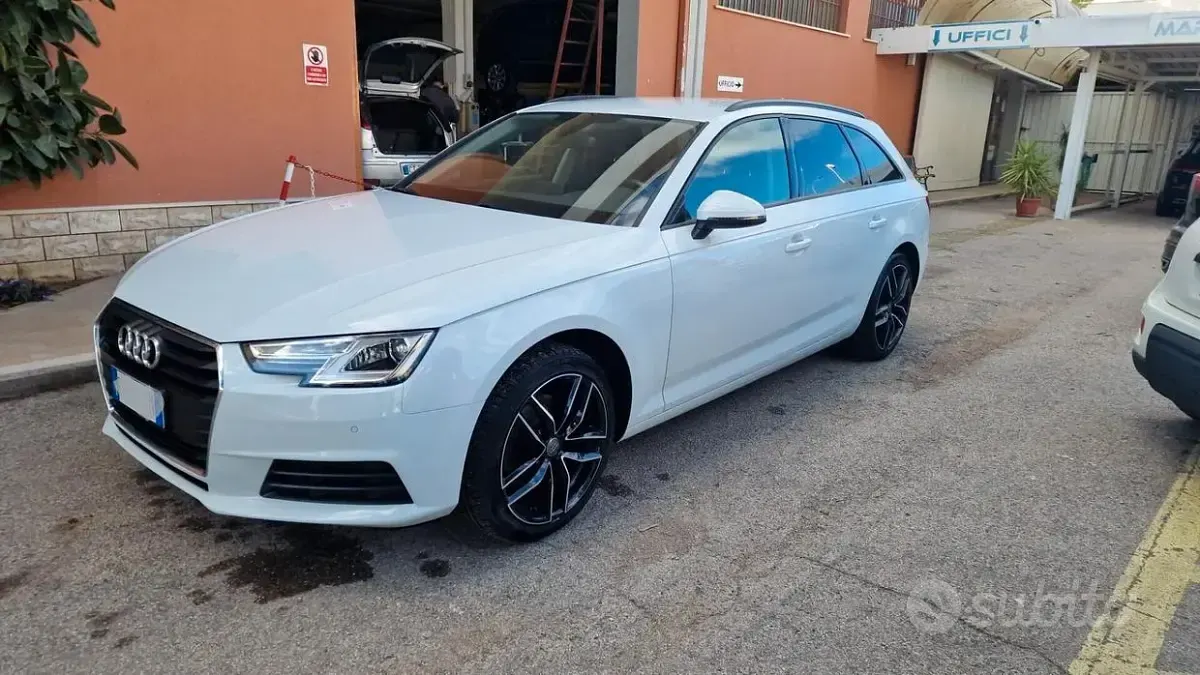 Usata Audi A4 Business 150 CV (110 kW) 2018 Bianco Station wagon